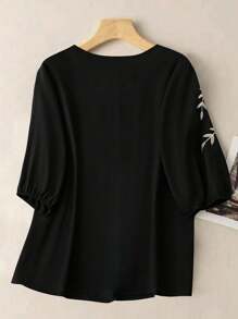 SHEIN CURVE+ Plus Size Women's Heavy Embroidered Plus Size Shirt - Black - View 2