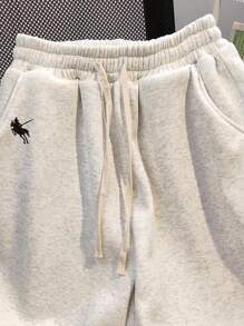 全新纯色校园风格运动休闲马刺绣直筒百慕大短裤女款 - 淺灰色 - 查看 5