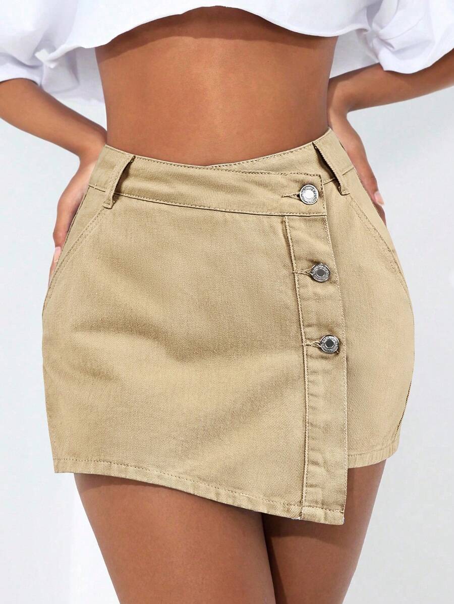 SHEIN PETITE Quần short denim đơn hàng cài khuy đơn màu trơn dành cho nữ - Màu Khaki - Xem 1