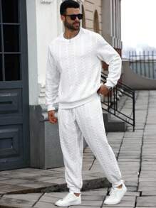 Manfinity Homme 2pcs/Set Men's Street Fashion, Ins Style Pullover Hoodie And Sweatpants Set, Pullover Knit Sportswear Set, Elastic Waist Drawstring Knit Pants, Airy Fabric, Crisp And Structured, Regular Fit Drop Shoulder Hoodie, Minimalist Luxe Style, Suitable For Daily Casual Wear, Fashion Styling, Back To School, Outdoor, Leisure, Sports. Holiday Gift, Boyfriend Gift