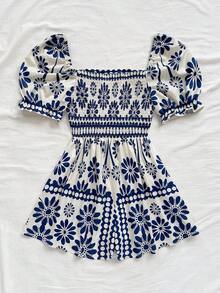 Soleia Women's Green & White Retro Printed Square Neck Puff Sleeve Cinched Waist Wide Leg Jumpsuit, Vacation Blue And White Floral Playsuit - Blue and White - View 2