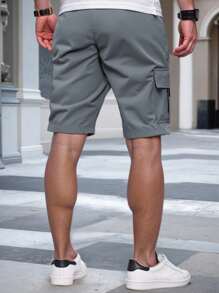 Manfinity Homme Pantaloni scurți cargo pentru bărbați, culoare solidă, talie elastică, cu șnur, buzunare, pantaloni scurți cargo gri, pantaloni scurți cargo pentru bărbați, pantaloni scurți gri, pantaloni scurți cu buzunare - Gri inchis - Vizualizare 2