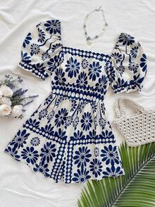 Soleia Women's Green & White Retro Printed Square Neck Puff Sleeve Cinched Waist Wide Leg Jumpsuit, Vacation Blue And White Floral Playsuit - Blue and White - View 6