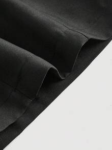 SHEIN MOD جمبسوت سوداء بفتحة رقبة عميقة بلا أكمام وخصر ضيق وساق واسعة