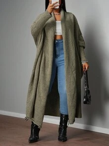 SHEIN CURVE+ 2025秋冬新款女装大码学院风/商务休闲风/西式风/办公室/街头俱乐部/都市度假/毕业典礼/精致优雅/派对/独立日/休闲基础款时尚户外社交宽松灰色披肩蝙蝠袖渔夫上衣中长款羊毛开衫 - 軍綠色 - 查看 6