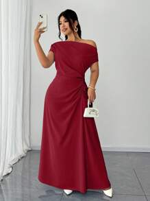 Elenzga Vestido elegante ajustado con hombros caídos y drapeado para tallas grandes - Rojo - View 1