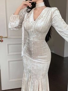 DAZY 女士优雅纯色V领鱼尾中长连衣裙，秋季长袖连衣裙，奢华舞会礼服，闪亮连衣裙 - 米色 - 查看 6