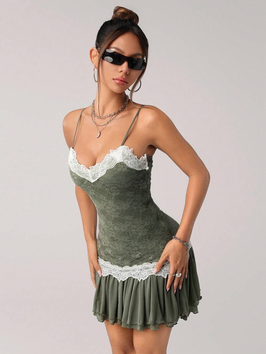 SHEIN ICON Y2k 波西米亚风复古外出文艺复兴橄榄绿性感优雅蕾丝拼布细肩带迷你连衣裙,夏季鼠尾草绿色连衣裙蕾丝边连衣裙吊带裙绿色连衣裙 - 綠色 - 查看 1