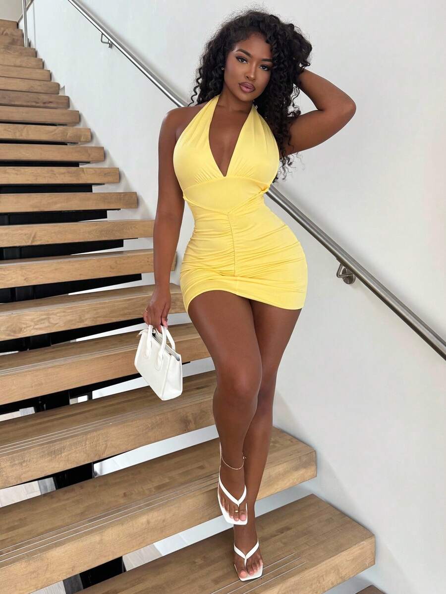 Alexandranx Deep V-Neck Ruched Backless Sexy Solid Color Summer Dress - Yellow - View 1