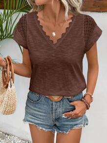 SHEIN Frenchy 纯色 V 领贝壳边休闲百搭短袖 T 恤 - 咖啡棕 - 查看 6
