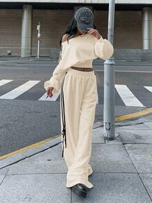 Muchica 杏色针织休闲运动斜肩卫衣女套装 - 杏色 - 查看 3