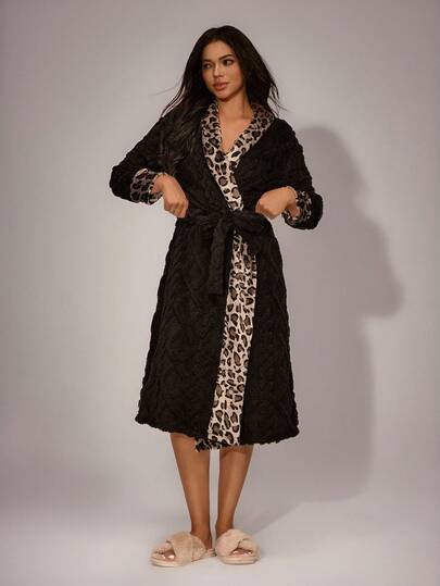 Lazeform 女士长款毛绒提花拼布豹纹翻领长袍，冬季豹纹长袍女士长袍女士蓬松猎豹长袍黑色豹纹长袍