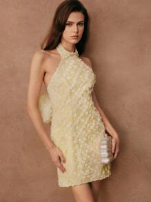 SHEIN Unity 优雅浪漫花卉装饰露肩蝴蝶结装饰连衣裙，淡黄色，婚礼宾客礼服，仙女裙 - 杏色 - 查看 4