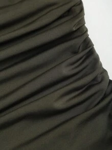 Sweetra Nuevo estilo de vestido corto para mujer con diseño de joyas en espiral de cuello de halter, cintura y falda campana con dobladillo de tarta - Verde militar - Ver 4