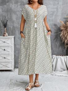 EMERY ROSE Plus Size All-Over Print V-Neck Casual Versatile Short Sleeve Dress,Fall Dresses For Women , Women's Fall Clothes