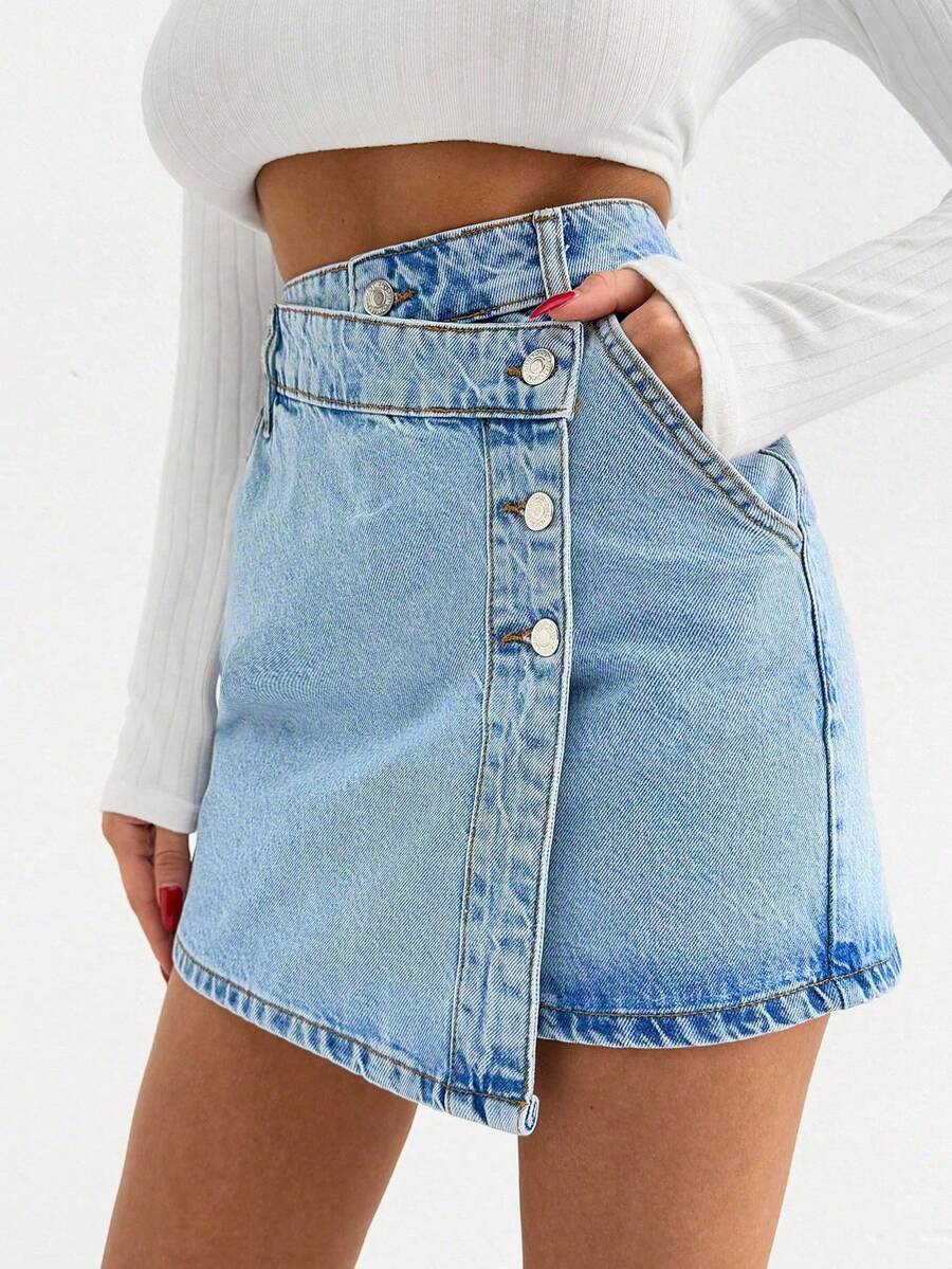 EURMUSE WOMEN MINI SKIRT SNOW WASH BUTTON DETAIL PETITE - Light Wash - View 1