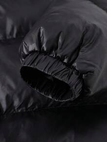 SHEIN Pikowany, ocieplany, gruby, ciepły zimowy płaszcz dla chłopców z wysokim kołnierzem i kapturem, odpowiedni do zabawy w pomieszczeniach, na zewnątrz i na śniegu