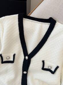 Sparklyn 青少年女孩返校撞色饰边 V 领长袖开衫，经典优雅甜美百搭柔软纱线舒适保暖，秋冬 - 白色 - 查看 5