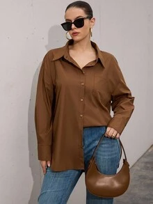 EMERY ROSE Camisa casual de manga larga, bolsillo y abotonadura sencilla para mujer de talla grande, unicolor - Marrón - Ver 4