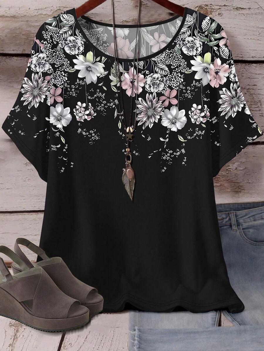 EMERY ROSE Camiseta de manga corta con estampado floral pequeño en negro para tallas grandes - Multicolor - Ver 1