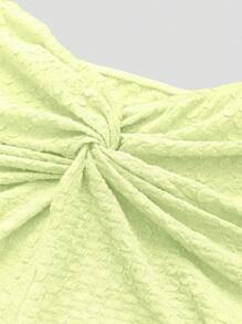 Sweetra Women's Solid Color Twist Design Open Hem Fashionable Bandeau Top (Multi-Color) - Multicolor - View 6