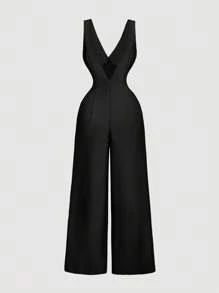 SHEIN MOD جمبسوت سوداء بفتحة رقبة عميقة بلا أكمام وخصر ضيق وساق واسعة