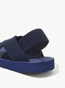 1 双可爱时尚百搭卡通恐龙男童休闲轻便室内拖鞋，春夏