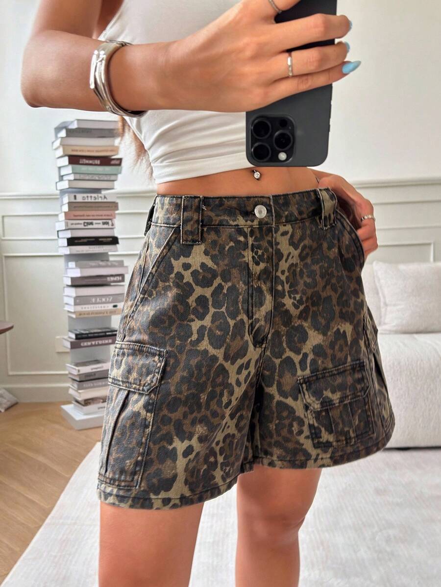 SHEIN ICON Women's Leopard Print Cargo Pocket Wide Leg Casual Denim Shorts - Multicolor - View 1