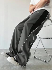 Manfinity EMRG Men's Casual Color Block Drawstring Straight Leg Pants, Loose Fit Long Patchwork Black Straight Leg Sweatpants, Fall Football - Dark Grey - View 5
