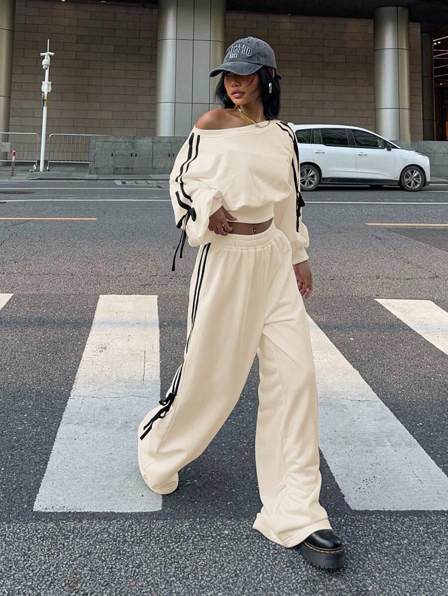 Muchica 杏色针织休闲运动斜肩卫衣女套装 - 杏色 - 查看 1