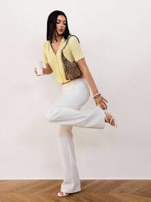 SHEIN Tall Women's Solid Color Short Sleeve Single-Breasted V-Neck Cropped Knit Top Pale Yellow Top, Tall Women - Yellow - View 1
