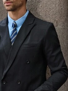 Manfinity Bizformal Men's Casual Business Suit Set Is Made From High-Quality, Lightweight, And Breathable Fabric, Offering A Structured Yet Stylish Look. Combining Modern Minimalism With Classic Business Elements, It Conveys Refined Sophistication. The Slim Fit And Tailored Cut Flatter All Body Types And Ages. Classic Versatile Colors Pair Well With Shirts, T-Shirts, Leather Or Casual Shoes, Making It Suitable For The Office, Trips, Gatherings, Commuting, Or Travel. Simple Yet Elegant, Wrinkle-Resistant, And Easy To Care For-Ideal For Photos And Street Style. Comfortable And Skin-Friendly For Spring, Summer, And Autumn. A Practical And Tasteful Gift. Men's Solid Color Lapel NeckDouble-Breasted Jacket And Pants Casual Suit Set Men Black Suit Set Men Double Breasted Suit Men Office Wear Black Suit Men - Black - View 3