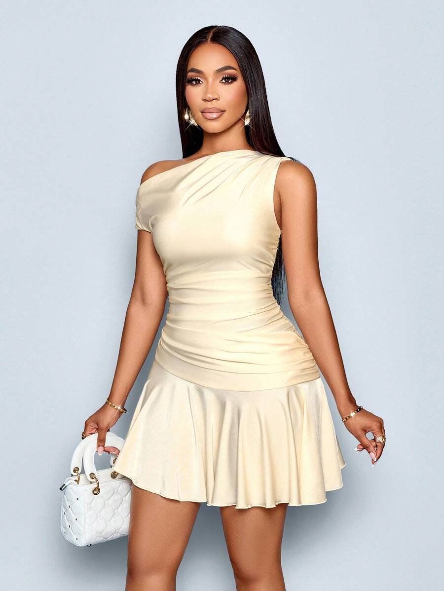 SOLERSUN 女士优雅派对日间杏色针织不对称领口长袖褶皱双褶迷你连衣裙 - 杏色 - 查看 1