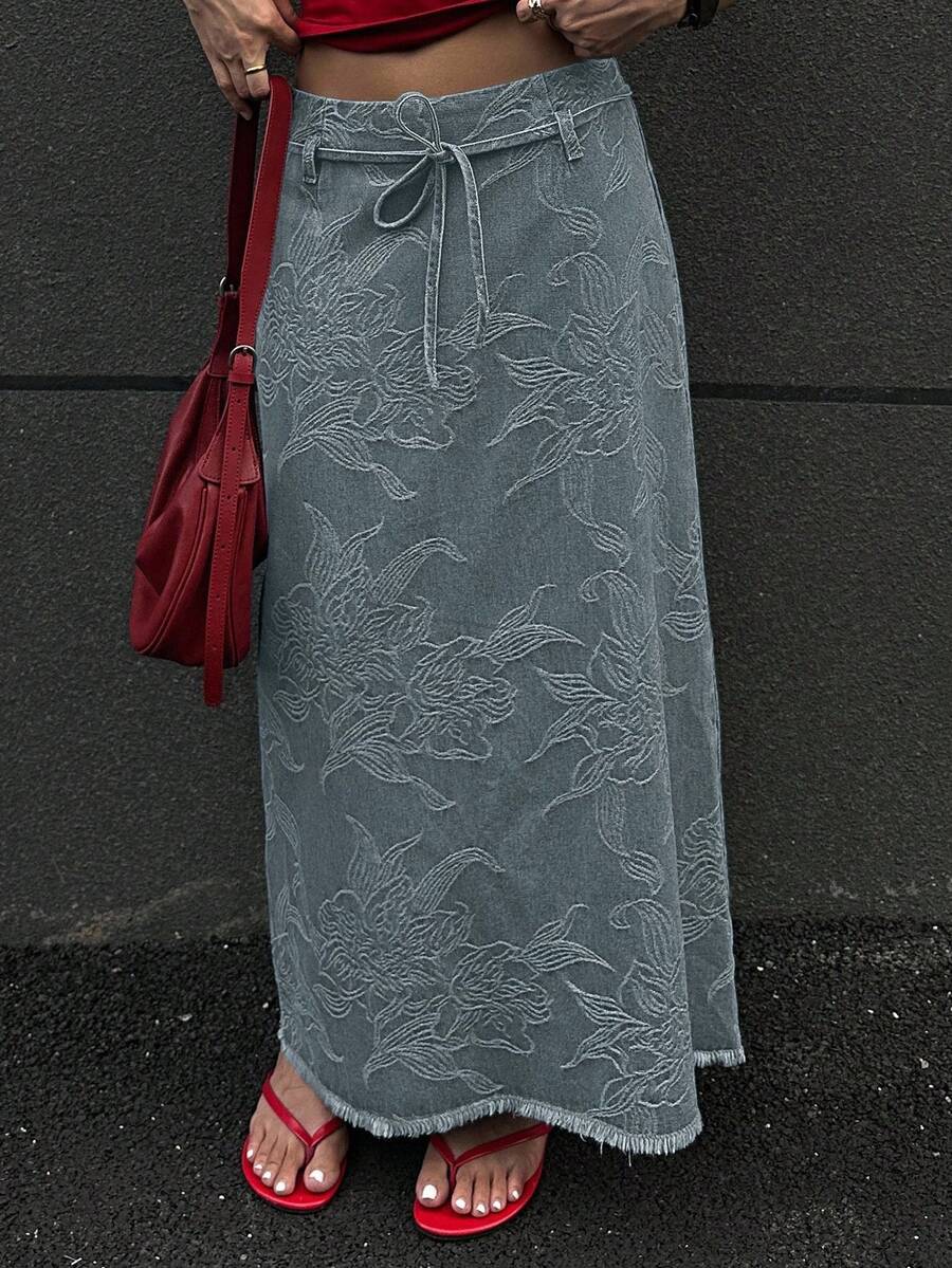 DAZY 女士时尚街头休闲度假花卉提花系带腰部毛边超长牛仔裙 - 淺藍色 - 查看 1