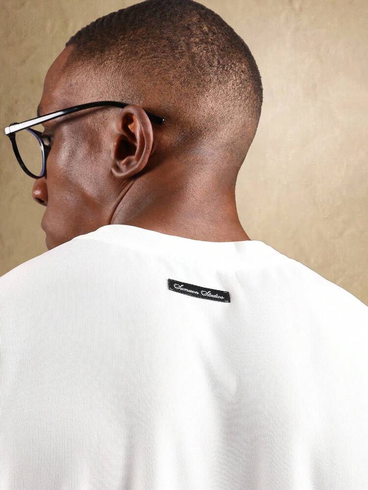 Essential Muscle Fit T-Shirt With Embroidered Logo