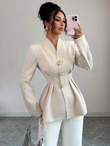 Siren Gaze 女士法式休闲秋季简约优雅单排扣金属扣西装外套，适合通勤穿着，奶油色，优雅大方，2025秋冬新款！宽松版型，收腰设计，适合工作、办公室、商务休闲、教师风格、复古美感，适合日常穿着和外出，秋冬新品。四季皆宜，女士冬季外套。 - 杏色 - 查看 1