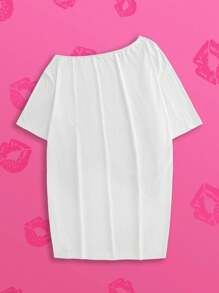 Betty Boop x SHEIN Slaydiva Plus Size Women's 2025 Autumn And Winter Fall Halloween Daily Casual & Streetwear White Loose Short Sleeve Betty Cartoon Graphic T-Shirt Dress, Birthday Dress