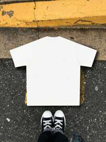 Rovax Women's Fashionable Lip & Chain Print Short Sleeve T-Shirt, Summer - White - View 2