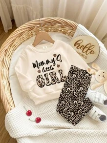 SHEIN 2 件奶油米色复古可爱豹纹“Mama's Little Girl”字母图案圆领长袖运动衫和紧身裤套装，适合年轻女孩的秋冬装 - 彩色 - 查看 3
