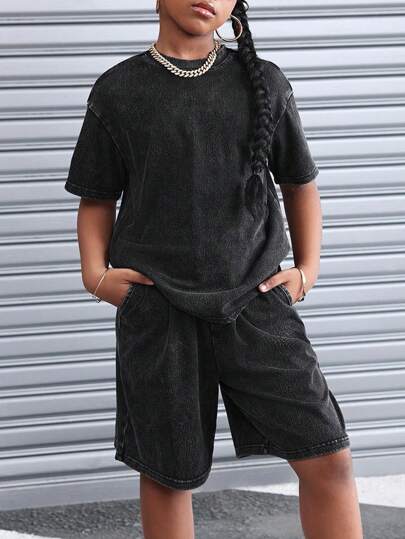 SHEIN Western Wear Tween Girls Solid Washed Casual Knit Denim Distressed T-Shirt And Wide Leg Denim Long Short Trouser Suit, Perfect For Daily Travel Airport , Outdoor, Homecoming, Brunch, Tea Party, Commute, Airport Wear,Girls Autumn Fall Clothes Outfits,Kids Back To School Clothes,Streetwear Coolane Outfits