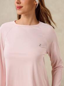 OutZeal 女士户外粉色T恤运动上衣，长袖，防紫外线，凉爽触感，交叉褶裥设计，带拇指孔