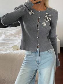 DAZY Cardigan tricoté élégant à col rond, manches longues, décoré de fleurs perlées, pour femmes, automne/hiver - Gris - Voir 3