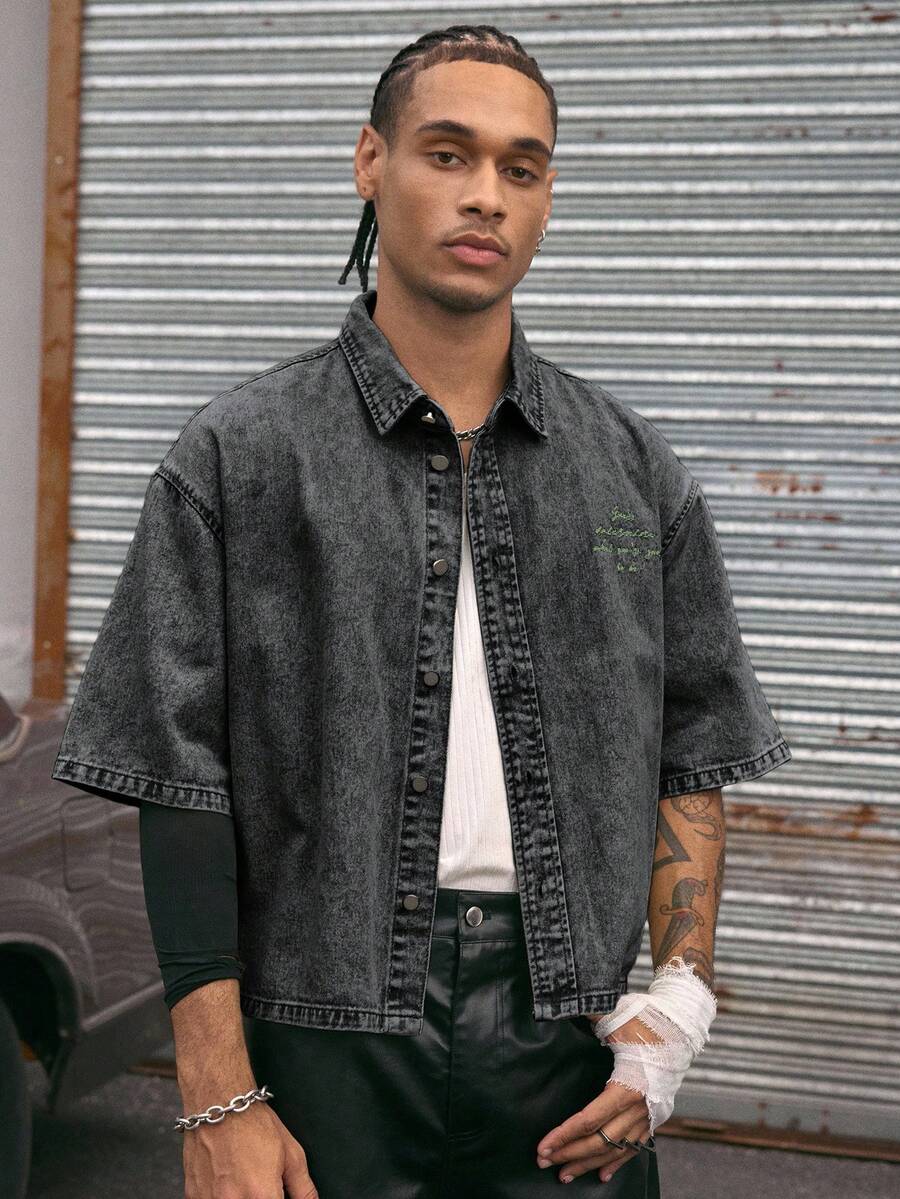 AXEPEAK 翻领短袖宽松短款印花男士衬衫 - 黑色 - 查看 1