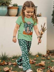 SHEIN Young Girl Cute Vintage Floral Printed 2 Pieces Set: Casual Minimalist Cartoon Short Sleeve Top And Flared Pants, Suitable For Summer