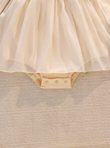 SHEIN Baby Girls' Sweet Princess Style Knitted Ribbed Crew Neck Ruffle Hem Long Sleeve Bodysuit With Adorable Hat - Apricot - View 6