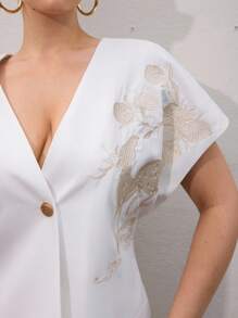 Aveloria Modichic V领纯色前刺绣通勤时尚背心夹克 - 米色 - 查看 6