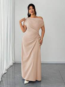 Elenzga 大码落肩褶饰优雅修身连衣裙 - 杏色 - 查看 4