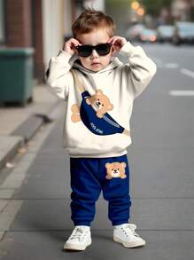 SHEIN 男婴休闲宽松针织柔软连帽衫和配套运动裤套装，可爱迷你熊印花，舒适温馨，适合秋冬季 - 彩色 - 查看 2