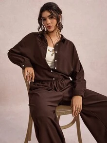 SHEIN LUNE 大码度假休闲纯色衬衫和裤子两件套 - 咖啡棕 - 查看 6