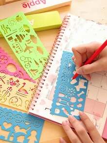 SHEIN 7 件套多功能几何尺模板套装，适用于 DIY 艺术、工艺绘图、剪贴簿、绘画 - 多功能形状模板，可用于素描、子弹日记、手工卡片、缝纫图案 - 随机颜色和动物图案、创意礼物 - 彩色 - 查看 5